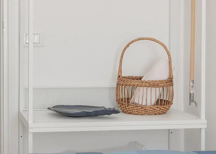 H11 La - Spiagge Apartamento *